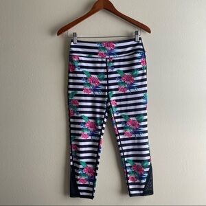 ZELLA GIRLS 14/16 EUC Striped floral crop leggings